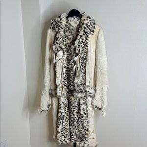 Women's Cream and Leopard Print chamy and fur Coat